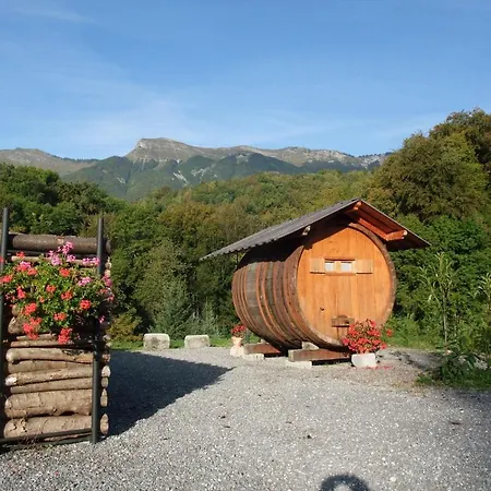Domaine Du Grand Cellier - Insolite En Savoie Pensionat *